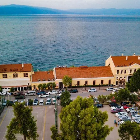 Montania Special Class Hotel