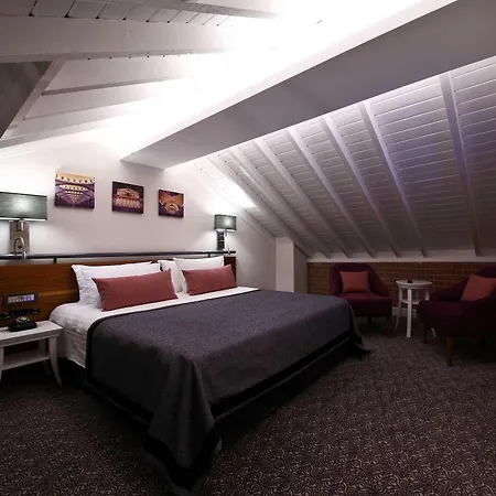Hotel Montania Special Class 4*