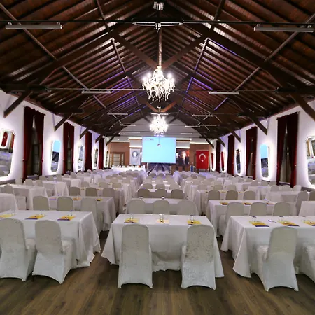 Montania Special Class Hotel
