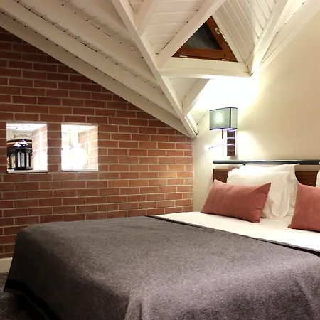 Montania Special Class 무단야