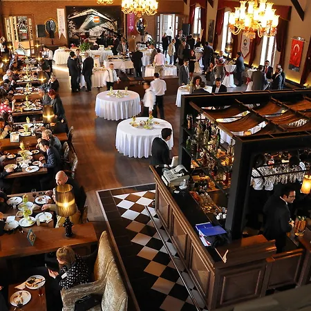 Montania Special Class Hotel 4*