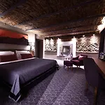 Montania Special Class Szálloda 4*