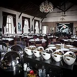 Montania Special Class Hotel 4*