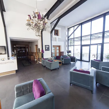 فندق مونتانيا سبيشيال كلاس مودائْيا