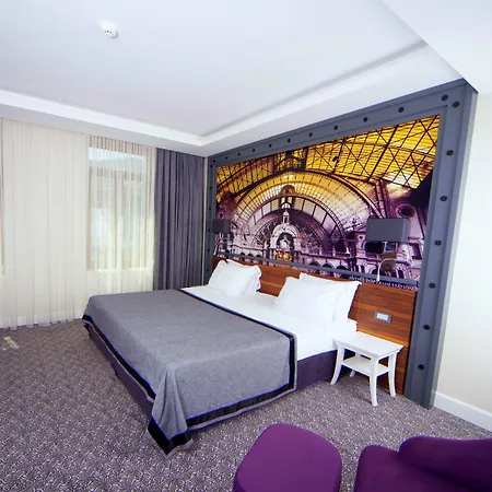 فندق مونتانيا سبيشيال كلاس 4*