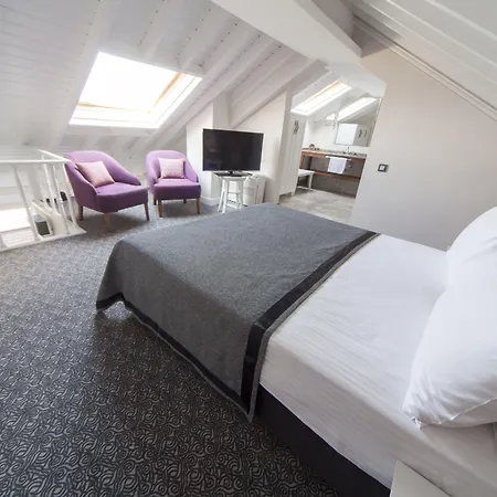 مونتانيا سبيشيال كلاس مودائْيا